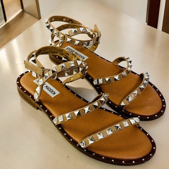 Steve Madden Silver Studded Brown Sandals - Picture 4 of 15